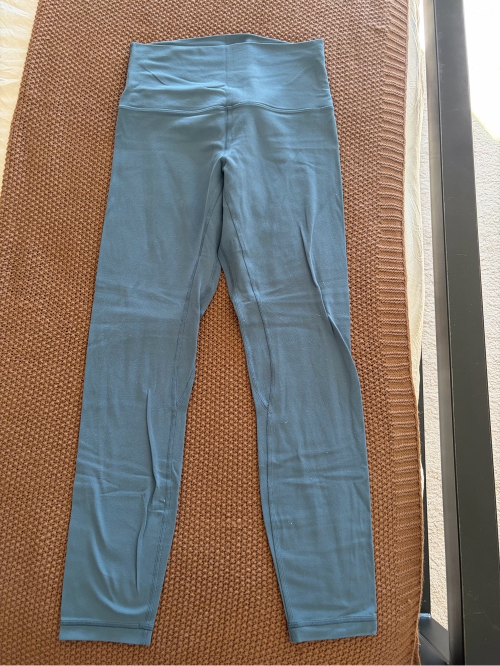 Lululemon Align leggings 25